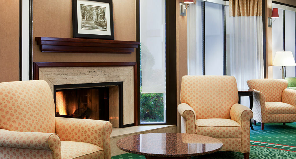 Courtyard Atlanta Northlake Tucker Exterior foto